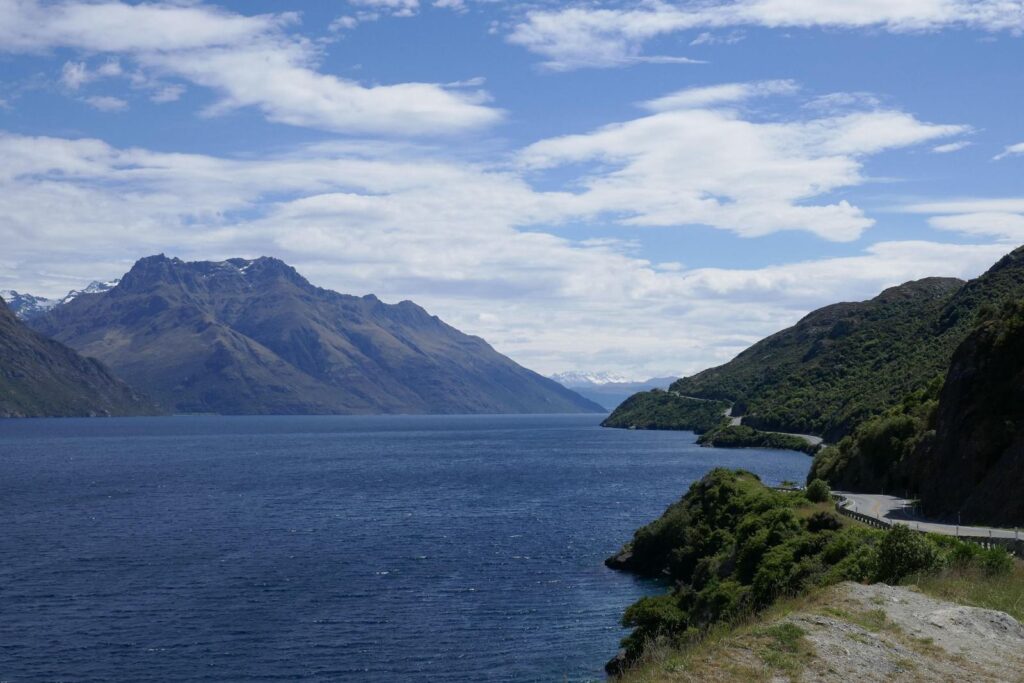 Lake Wakatipu stretching between mountains